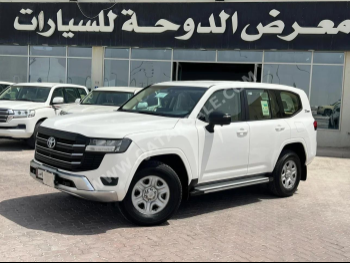 Toyota  Land Cruiser  GX  2022  Automatic  213,000 Km  6 Cylinder  Four Wheel Drive (4WD)  SUV  White
