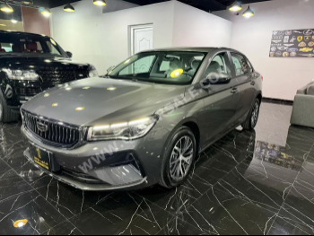 Geely  Emgrand  2025  Automatic  0 Km  4 Cylinder  Front Wheel Drive (FWD)  Sedan  Gray  With Warranty