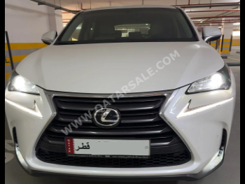 Lexus  NX  200 T  2016  Automatic  118,000 Km  4 Cylinder  Four Wheel Drive (4WD)  SUV  White