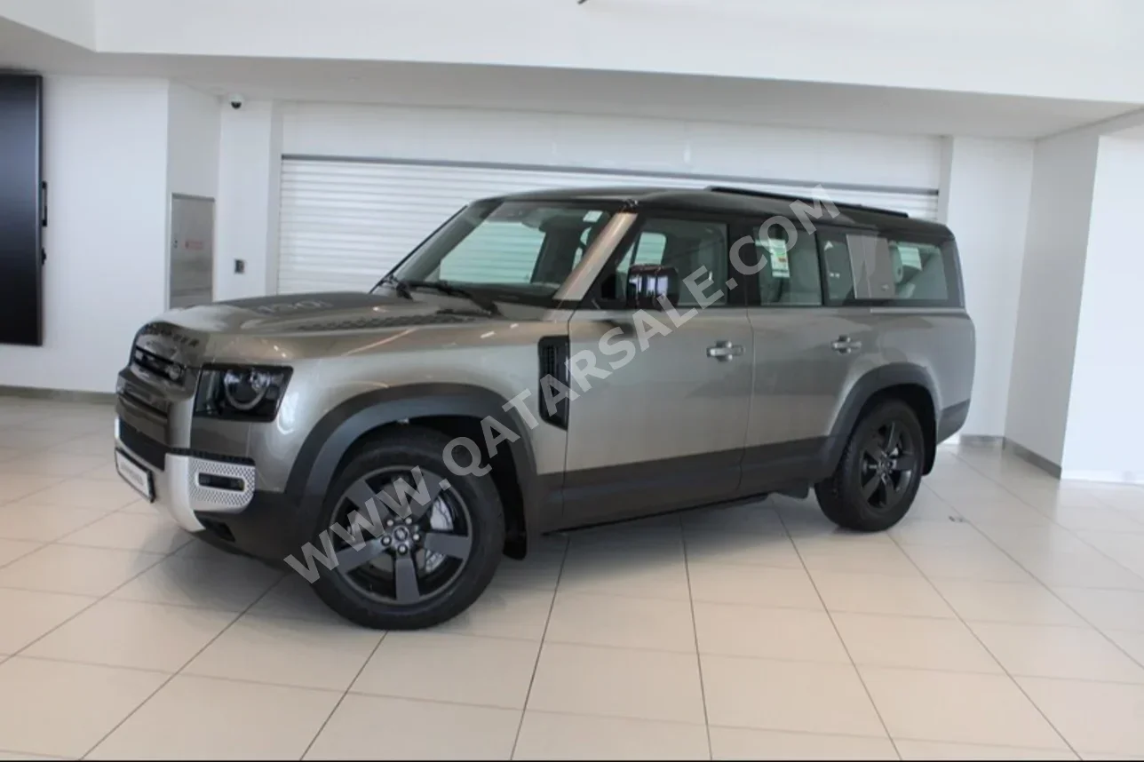 Land Rover  Defender  130  2023  Automatic  35,438 Km  6 Cylinder  Four Wheel Drive (4WD)  SUV  Silver  With Warranty