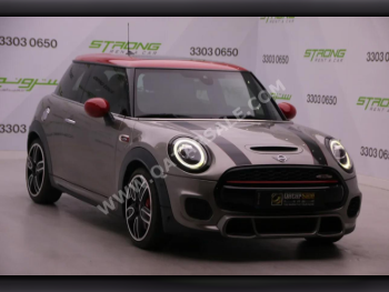 Mini  Cooper  JCW  2020  Automatic  26,000 Km  4 Cylinder  Front Wheel Drive (FWD)  Hatchback  Silver