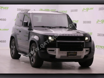 Land Rover  Defender  90 HSE  2024  Automatic  12,400 Km  6 Cylinder  Four Wheel Drive (4WD)  SUV  Black  With Warranty