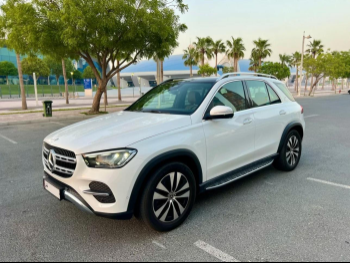 Mercedes-Benz  GLE  450  2024  Automatic  14,000 Km  6 Cylinder  Four Wheel Drive (4WD)  SUV  White  With Warranty