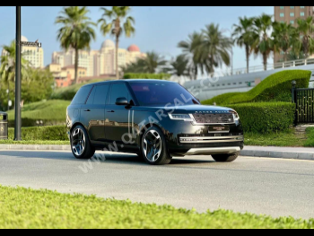 Land Rover  Range Rover  Vogue HSE  2022  Automatic  53,000 Km  8 Cylinder  Four Wheel Drive (4WD)  SUV  Black  With Warranty