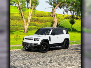 Land Rover  Defender  110  2023  Automatic  95,200 Km  8 Cylinder  Four Wheel Drive (4WD)  SUV  White  With Warranty