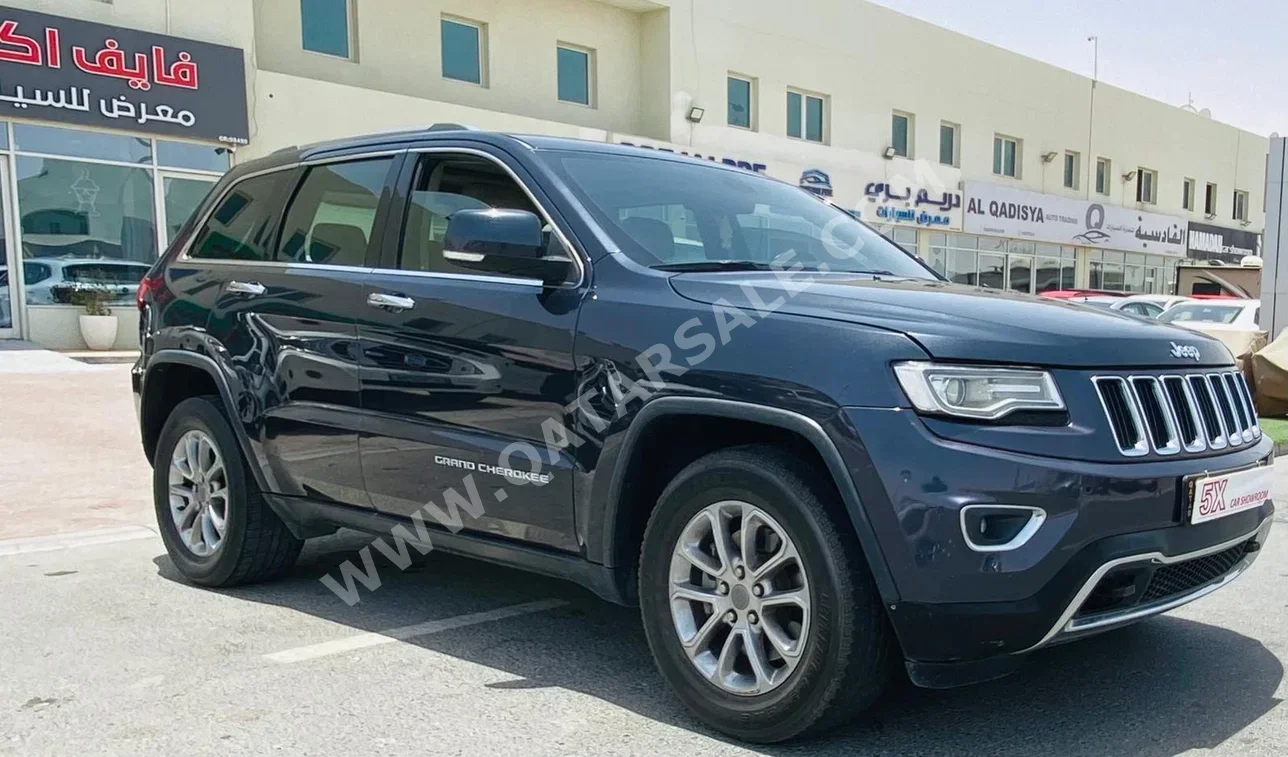 Jeep  Grand Cherokee  Limited  2014  Automatic  212,000 Km  8 Cylinder  Four Wheel Drive (4WD)  SUV  Black
