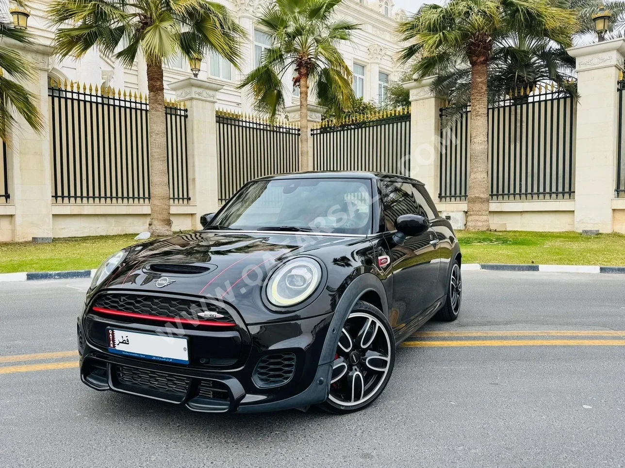 Mini  Cooper  JCW  2020  Automatic  78,000 Km  4 Cylinder  Front Wheel Drive (FWD)  Hatchback  Black