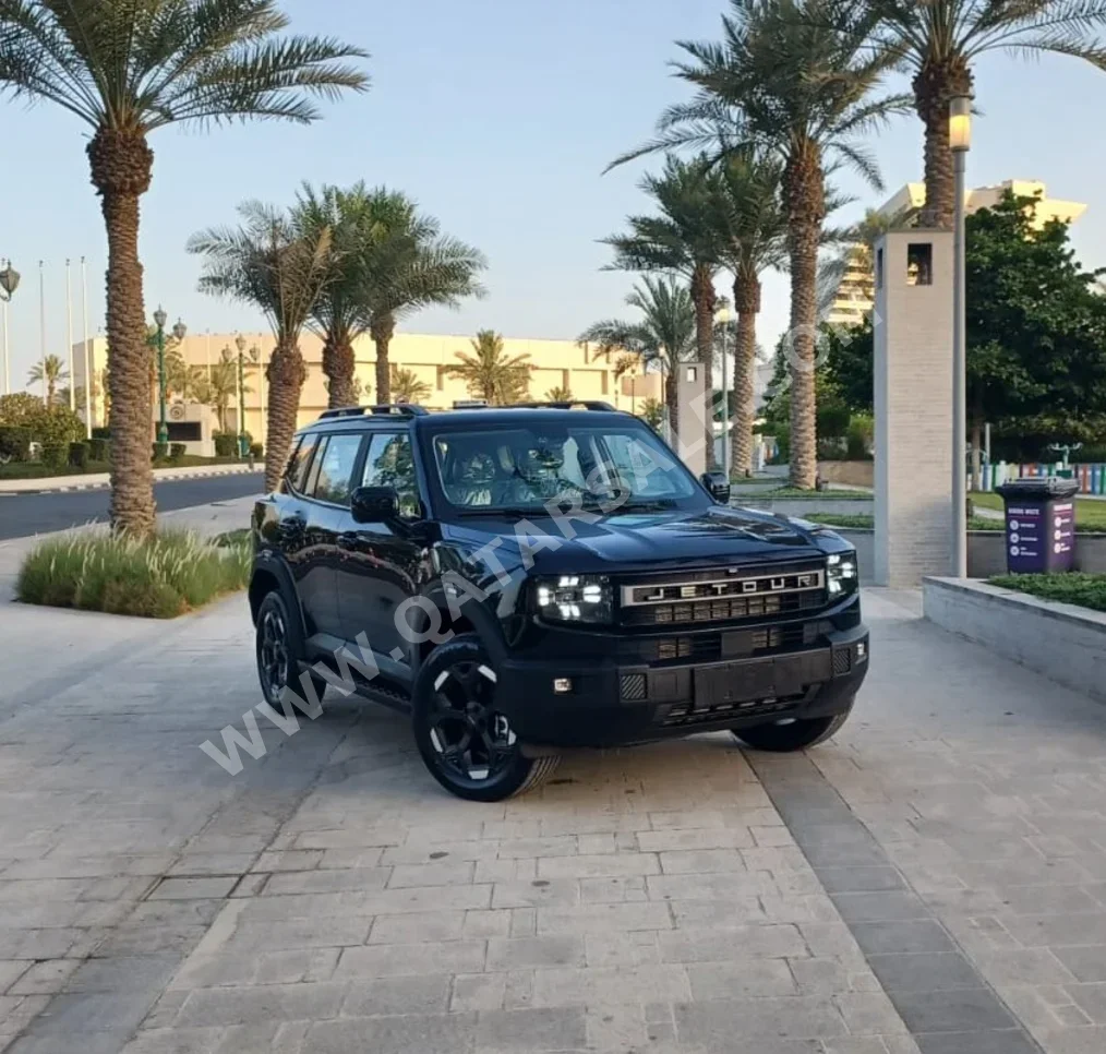 Jetour  T1  2025  Automatic  0 Km  4 Cylinder  Four Wheel Drive (4WD)  SUV  Black  With Warranty