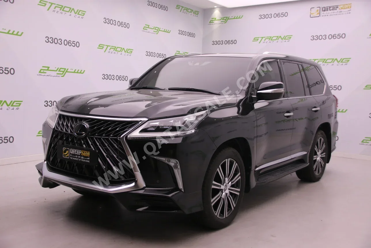  Lexus  LX  570 S  2016  Automatic  257,000 Km  8 Cylinder  Four Wheel Drive (4WD)  SUV  Black  With Warranty