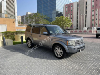 Land Rover  LR4  SE  2012  Automatic  202,000 Km  8 Cylinder  Four Wheel Drive (4WD)  SUV  Gray