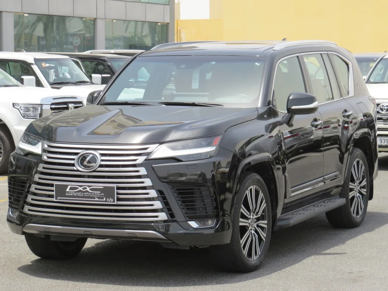 Lexus  LX  600 Luxury  2022  Automatic  77,000 Km  6 Cylinder  Four Wheel Drive (4WD)  SUV  Black  With Warranty