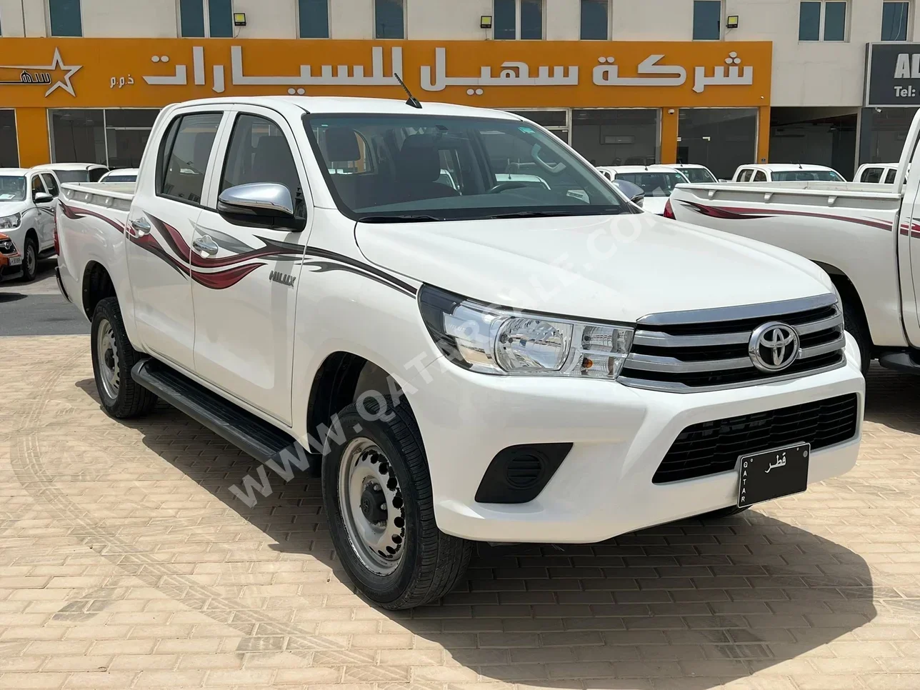 Toyota  Hilux  2020  Automatic  40,000 Km  4 Cylinder  Four Wheel Drive (4WD)  Pick Up  White