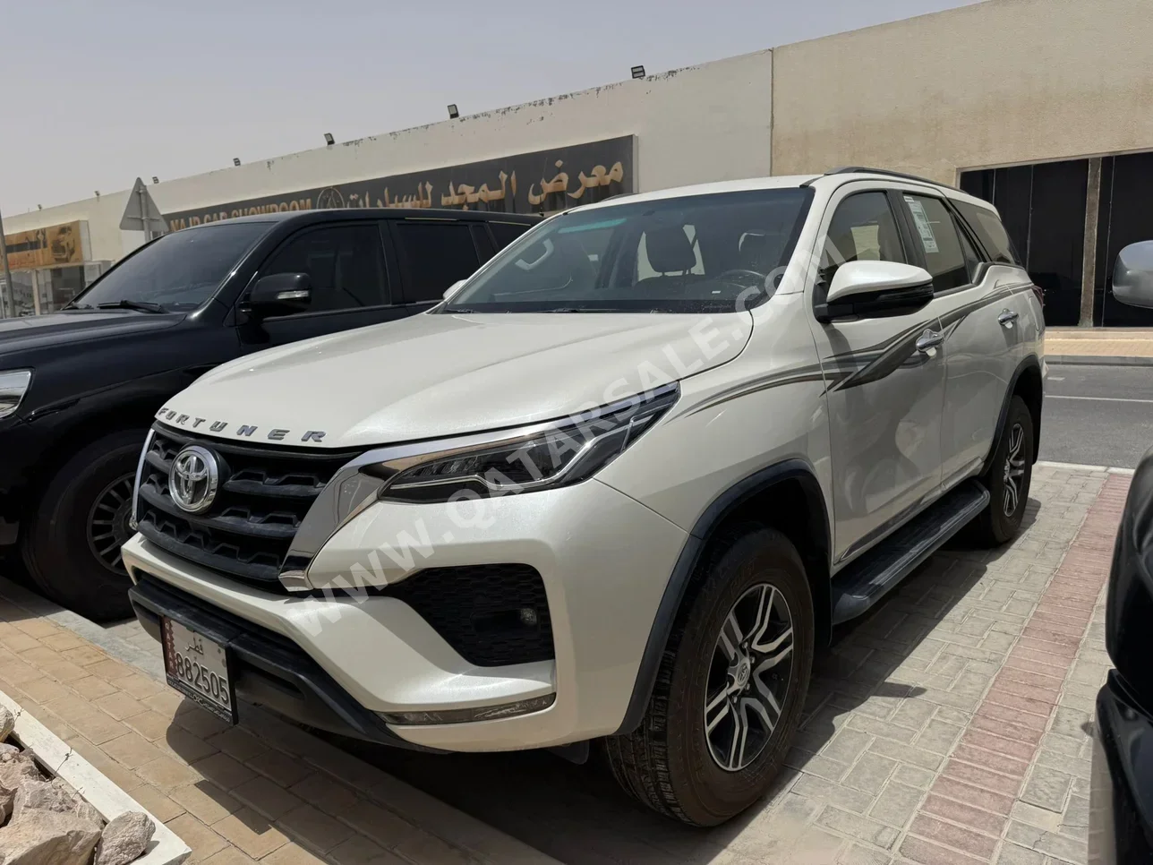 Toyota  Fortuner  2022  Automatic  52,000 Km  4 Cylinder  Four Wheel Drive (4WD)  SUV  White