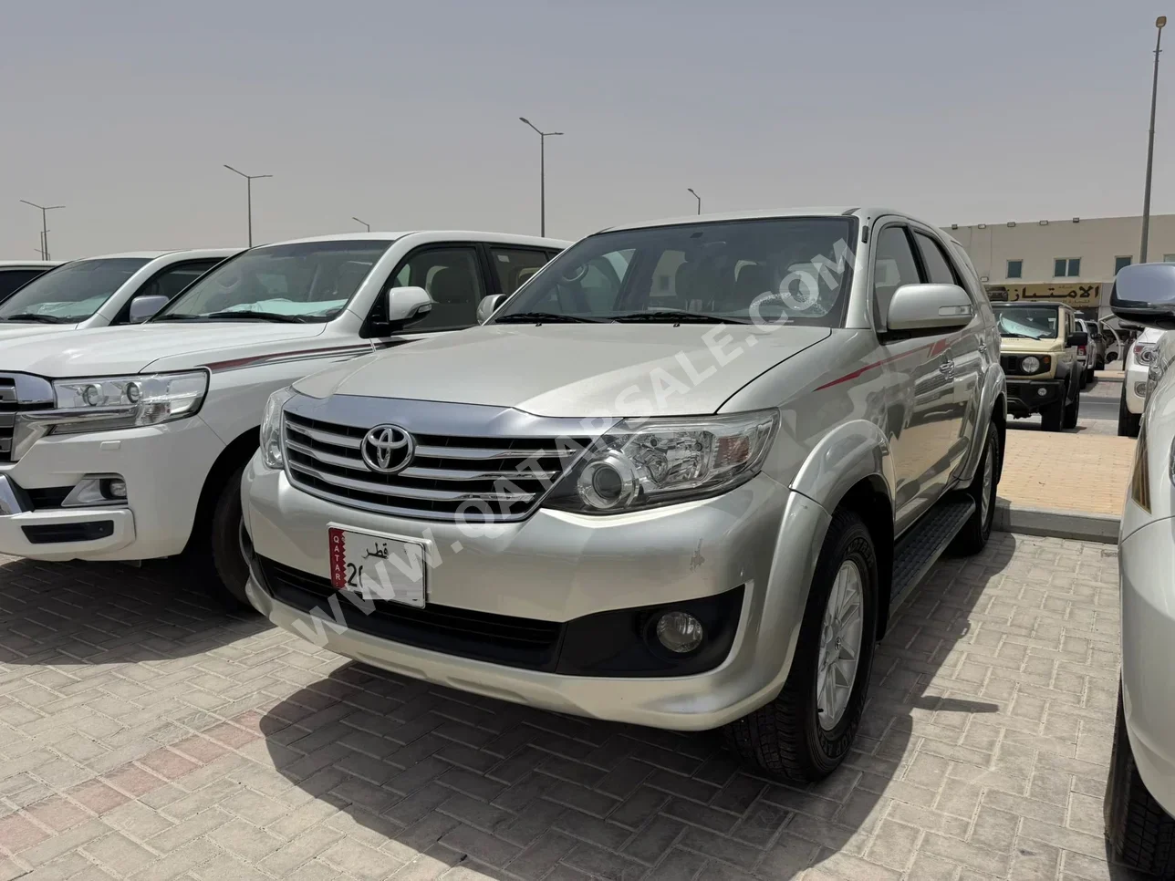 Toyota  Fortuner  SR5  2013  Automatic  60,000 Km  6 Cylinder  Four Wheel Drive (4WD)  SUV  Light Beige