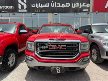 GMC  Sierra  SLE  2016  Automatic  241,000 Km  8 Cylinder  Four Wheel Drive (4WD)  Pick Up  Red