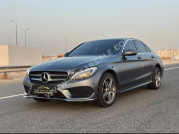 Mercedes-Benz  C-Class  200  2017  Automatic  125,000 Km  4 Cylinder  Rear Wheel Drive (RWD)  Sedan  Gray
