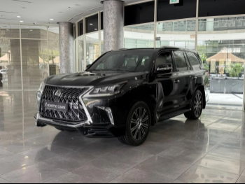 Lexus  LX  570 S  2019  Automatic  228,000 Km  8 Cylinder  Four Wheel Drive (4WD)  SUV  Black