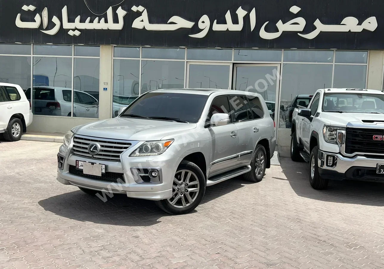 لكزس  ال اكس  570  2014  اوتوماتيك  379,000 كم  8 سلندر  دفع رباعي  اس يو في  فضي