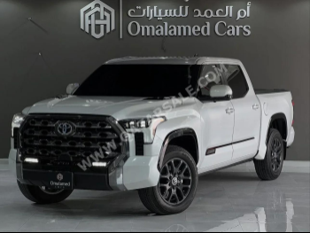 Toyota  Tundra  Platinum  2024  Automatic  10,100 Km  8 Cylinder  Four Wheel Drive (4WD)  Pick Up  White
