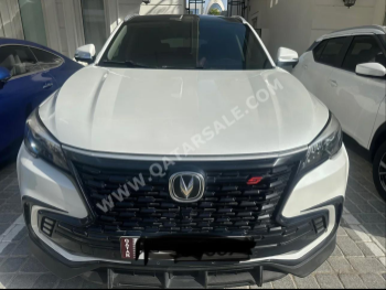 تشانجان  سي اس  85  2022  اوتوماتيك  51,000 كم  4 سلندر  سحب امامي  اس يو في  أبيض