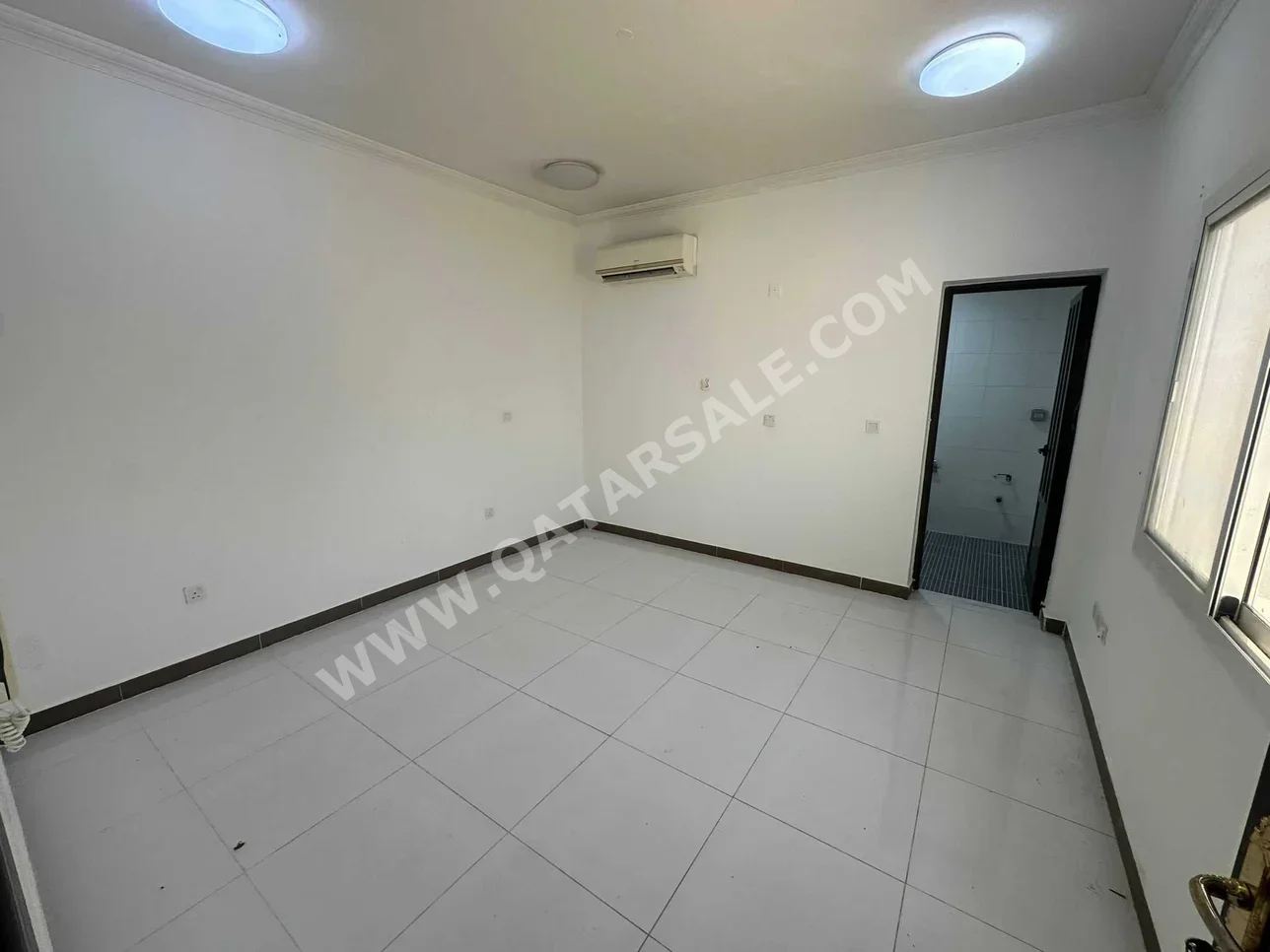 Family Residential  - Not Furnished  - Doha  - Al Thumama  - 5 Bedrooms