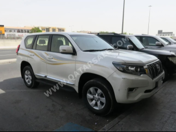 Toyota  Prado  TXL  2018  Automatic  218,000 Km  6 Cylinder  Four Wheel Drive (4WD)  SUV  White