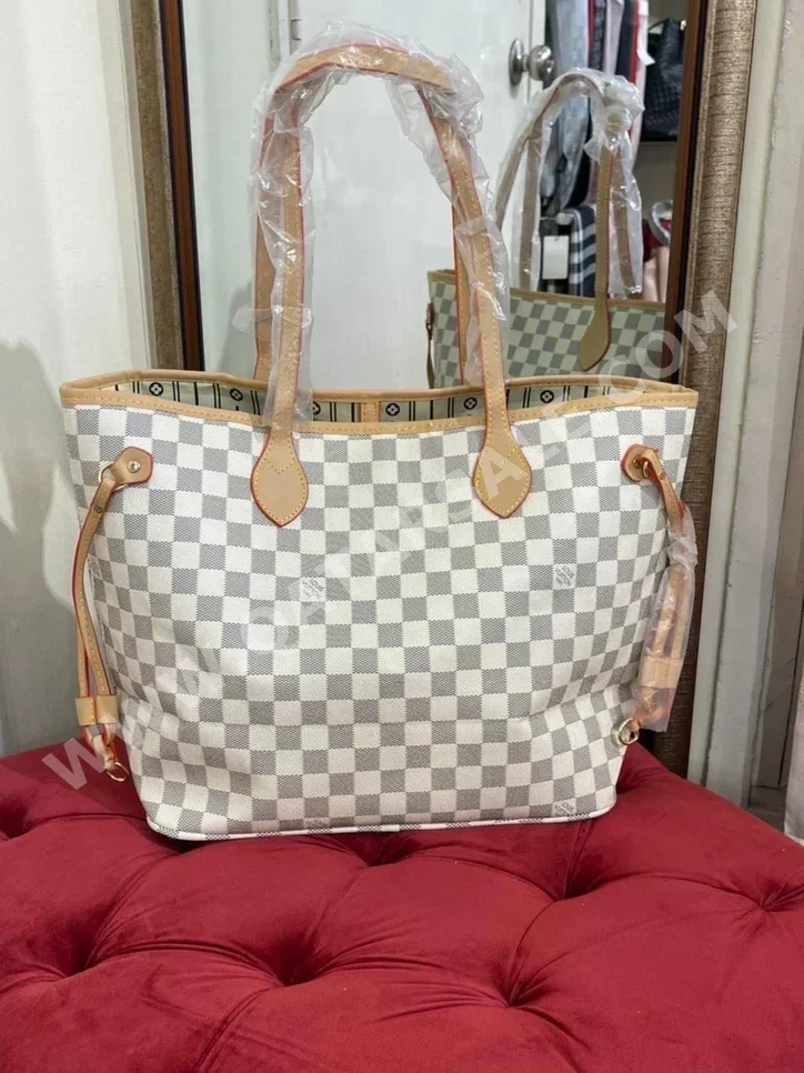 Bags  - Louis Vuitton  - Cream  - Genuine Leather  - For Women