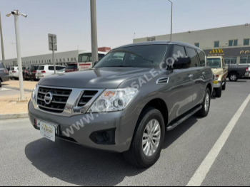 Nissan  Patrol  XE  2018  Automatic  215,000 Km  6 Cylinder  Four Wheel Drive (4WD)  SUV  Gray