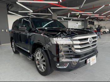 Toyota  Land Cruiser  GXR Twin Turbo  2023  Automatic  36,000 Km  6 Cylinder  Four Wheel Drive (4WD)  SUV  Black  With Warranty
