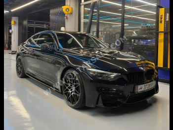 BMW  M-Series  4 Competition  2018  Automatic  70,000 Km  6 Cylinder  Rear Wheel Drive (RWD)  Sedan  Black