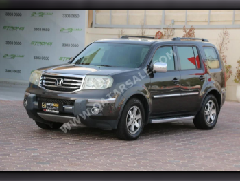 Honda  Pilot  2013  Automatic  135,000 Km  6 Cylinder  Four Wheel Drive (4WD)  SUV  Gray