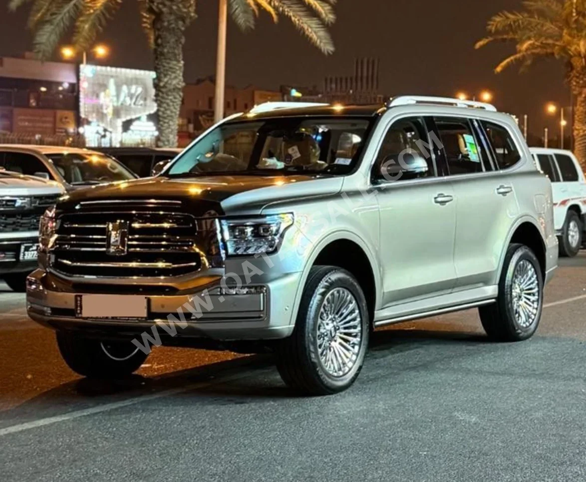 GWM  Tank  500  2025  Automatic  22,000 Km  6 Cylinder  Four Wheel Drive (4WD)  SUV  Silver  With Warranty