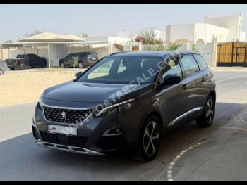 بيجو  5008  جي تي  لاين  2021  اوتوماتيك  55,000 كم  4 سلندر  دفع خلفي  اس يو في  رمادي  تحت الضمان