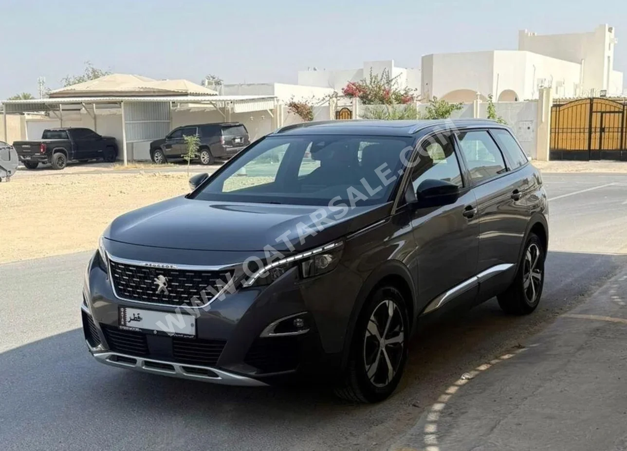 Peugeot  5008  GT LINE  2021  Automatic  55,000 Km  4 Cylinder  Rear Wheel Drive (RWD)  SUV  Gray  With Warranty