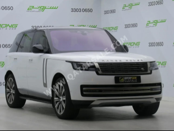 Land Rover  Range Rover  Vogue HSE  2023  Automatic  26,000 Km  6 Cylinder  Four Wheel Drive (4WD)  SUV  White  With Warranty
