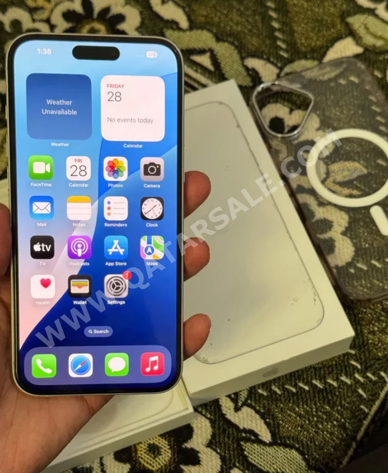 Apple  - Iphone 16  - Plus  - White  - 256 GB