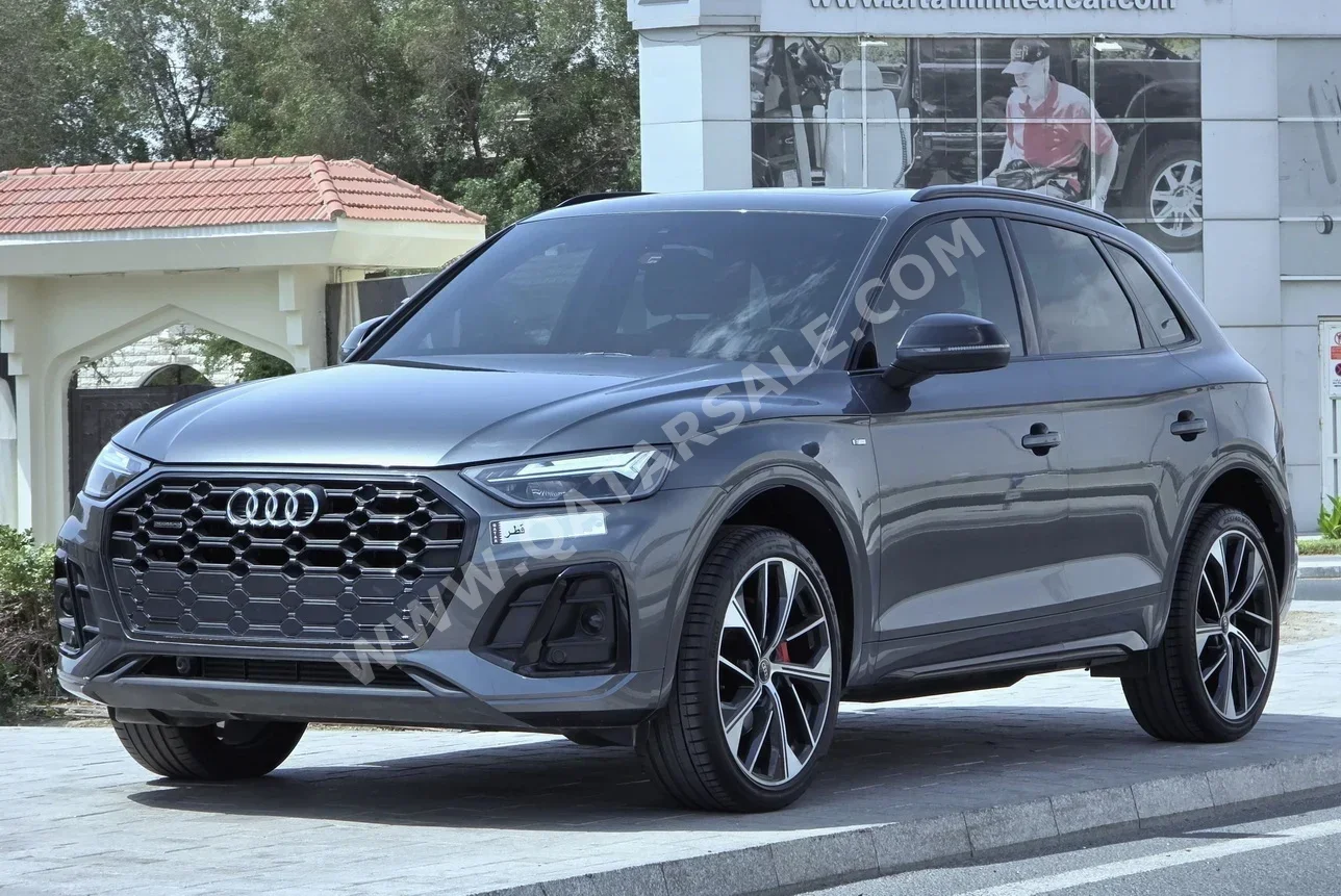 Audi  Q5  45 TFSI Quattro S-Line  2023  Automatic  18,000 Km  4 Cylinder  All Wheel Drive (AWD)  SUV  Gray  With Warranty