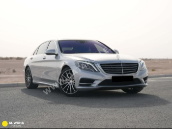 Mercedes-Benz  S-Class  400  2015  Automatic  92,000 Km  6 Cylinder  Rear Wheel Drive (RWD)  Sedan  Silver