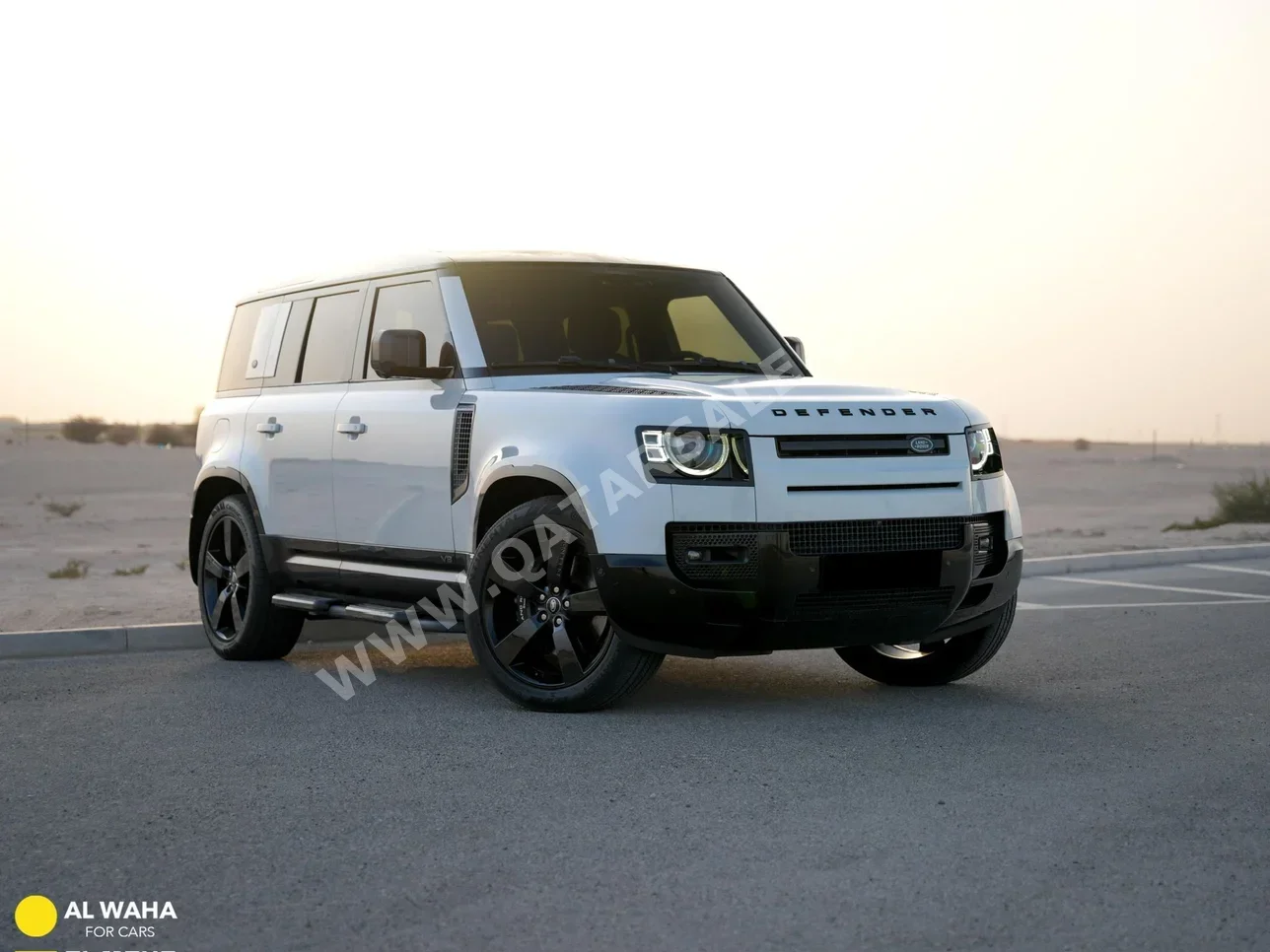 Land Rover  Defender  110  2023  Automatic  43,000 Km  6 Cylinder  Four Wheel Drive (4WD)  SUV  White