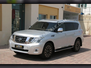 Nissan  Patrol  LE  2011  Automatic  351,000 Km  8 Cylinder  Four Wheel Drive (4WD)  SUV  Silver