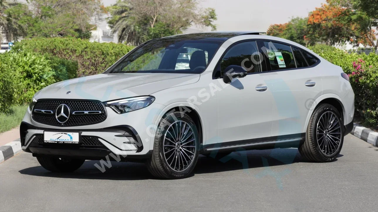 Mercedes-Benz  GLC  200 AMG  2025  Automatic  0 Km  4 Cylinder  All Wheel Drive (AWD)  SUV  Gray  With Warranty
