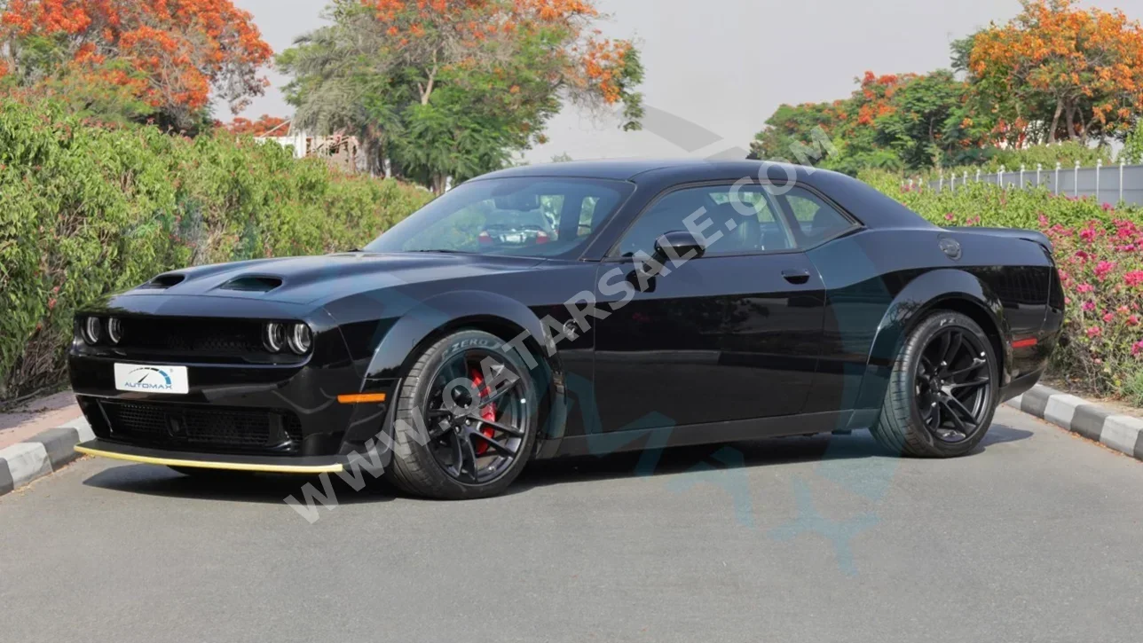 Dodge  Challenger  Hellcat  2022  Automatic  0 Km  8 Cylinder  Rear Wheel Drive (RWD)  Coupe / Sport  Black  With Warranty