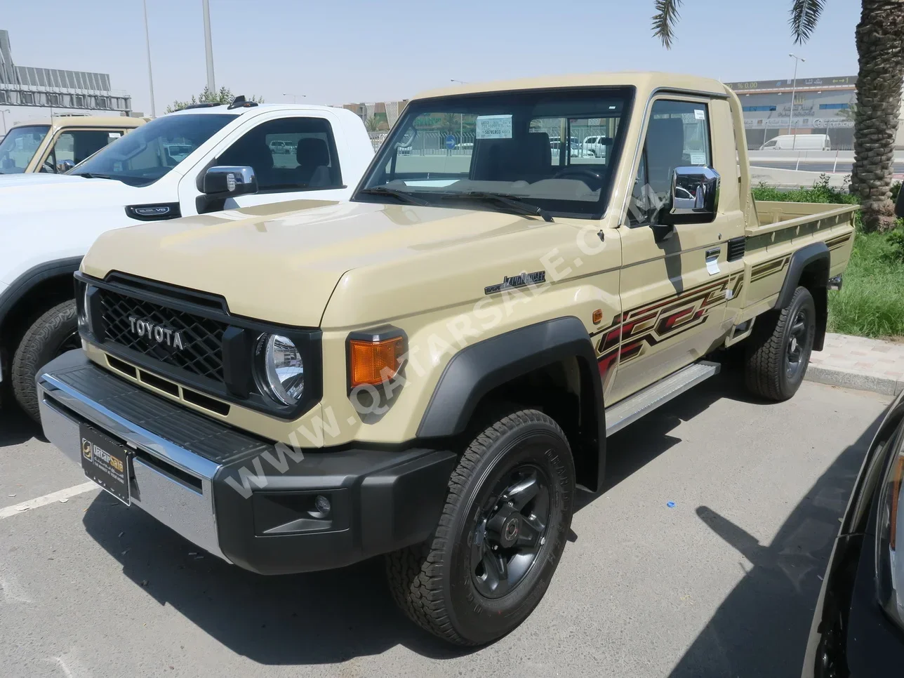 Toyota  Land Cruiser  LX  2025  Manual  0 Km  6 Cylinder  Four Wheel Drive (4WD)  Pick Up  Beige  With Warranty