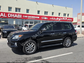 Lexus  LX  570 S  2014  Automatic  219,000 Km  8 Cylinder  Four Wheel Drive (4WD)  SUV  Black