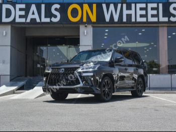 Lexus  LX  570 S Black Edition  2019  Automatic  190,000 Km  8 Cylinder  Four Wheel Drive (4WD)  SUV  Black