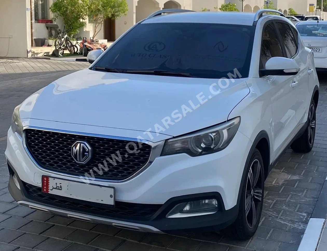 MG  Zs  2019  Automatic  162,000 Km  4 Cylinder  Front Wheel Drive (FWD)  SUV  Pearl