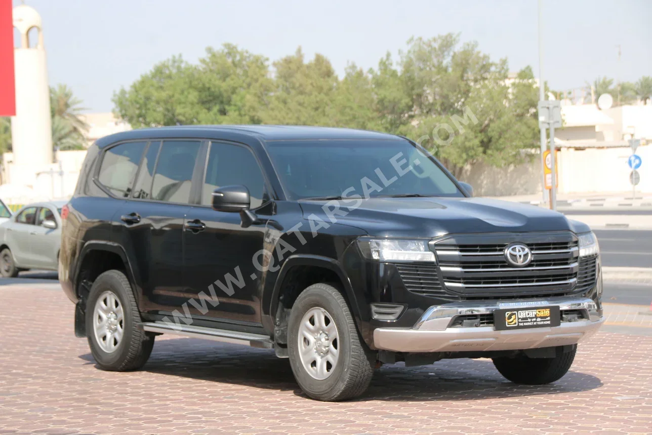  Toyota  Land Cruiser  GX  2024  Automatic  51,800 Km  6 Cylinder  Four Wheel Drive (4WD)  SUV  Black  With Warranty