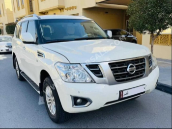 Nissan  Patrol  SE  2016  Automatic  181,000 Km  8 Cylinder  Four Wheel Drive (4WD)  SUV  Pearl