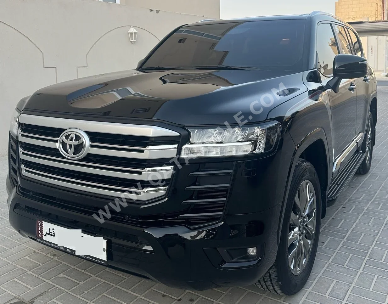  Toyota  Land Cruiser  GXR Twin Turbo  2023  Automatic  60,000 Km  6 Cylinder  Four Wheel Drive (4WD)  SUV  Black  With Warranty