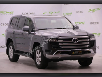 Toyota  Land Cruiser  GXR  2022  Automatic  97,700 Km  6 Cylinder  Four Wheel Drive (4WD)  SUV  Gray  With Warranty